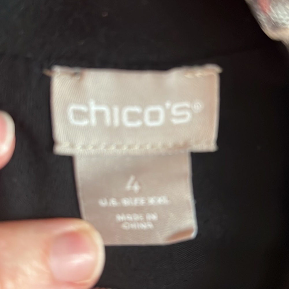 Chico’s top - Picture 7 of 8